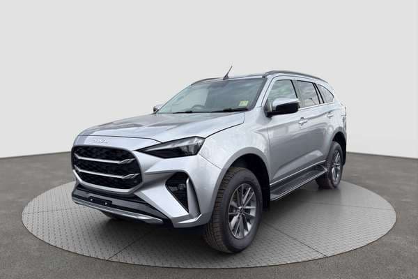2026 Isuzu MU-X